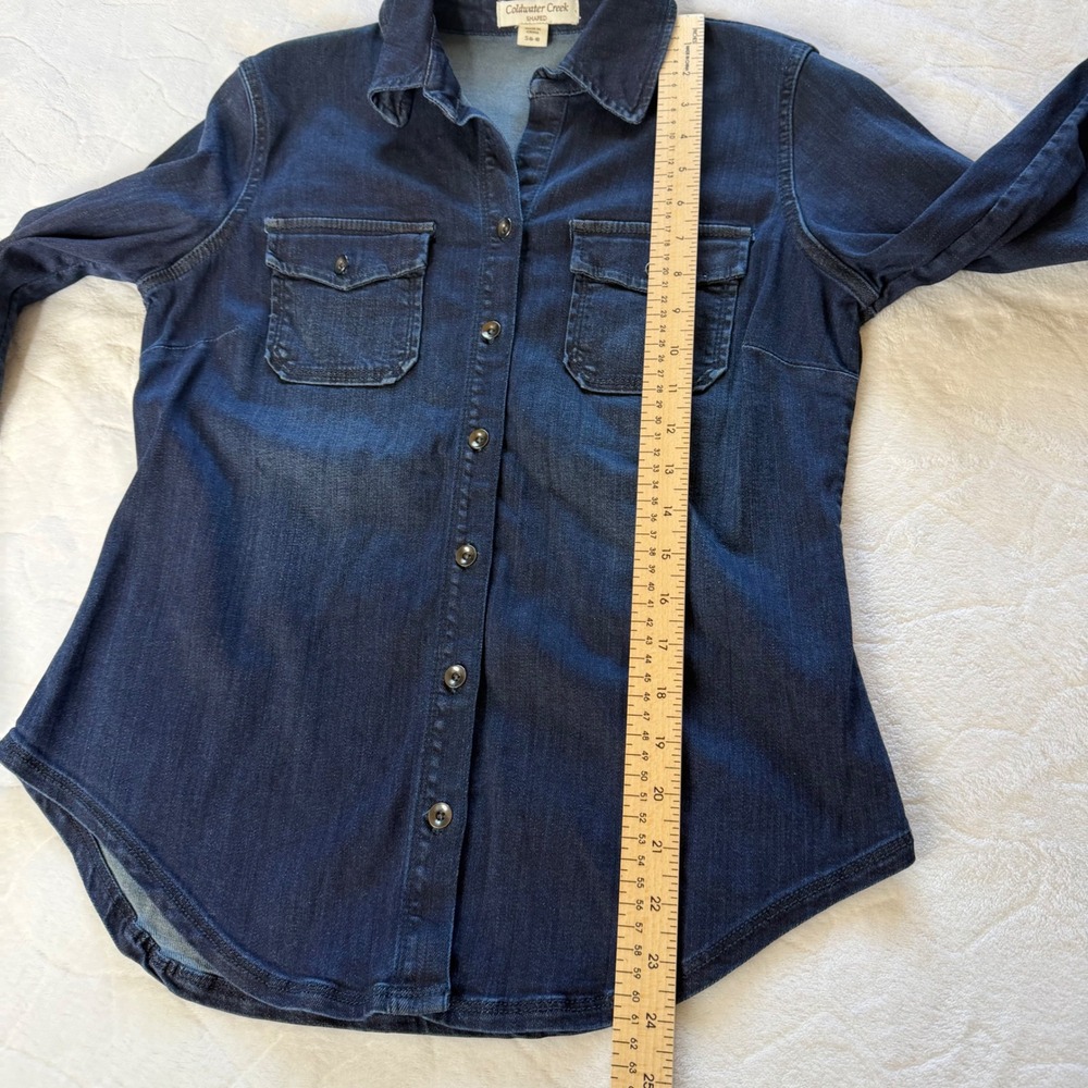 Coldwater Creek Womens S Dark Wash Denim Button Down Shaped Fit Shirt 4004060 - Picture 8 of 10
